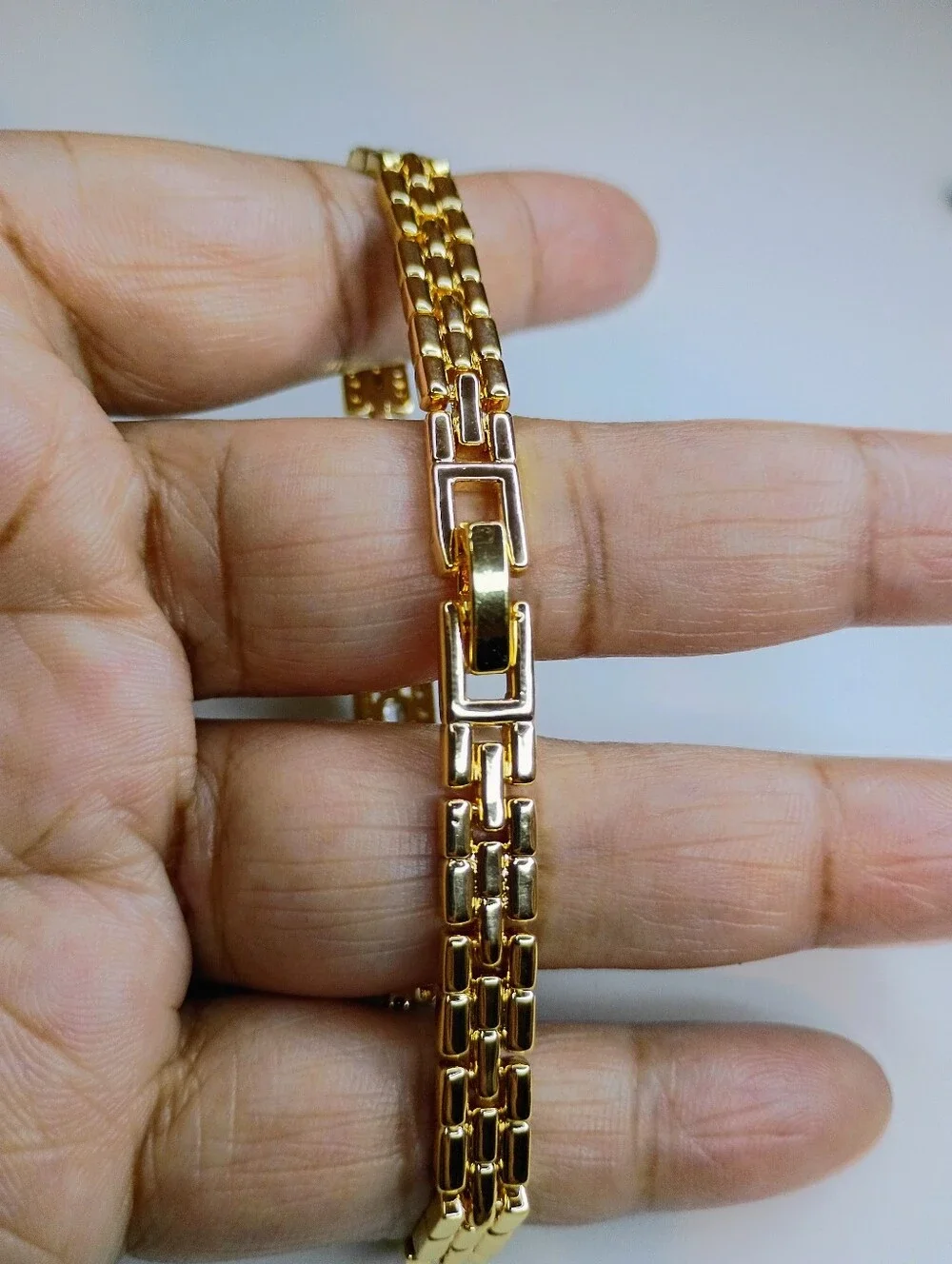 New Gold Plated Clear CZ's Teardrop Bracelet